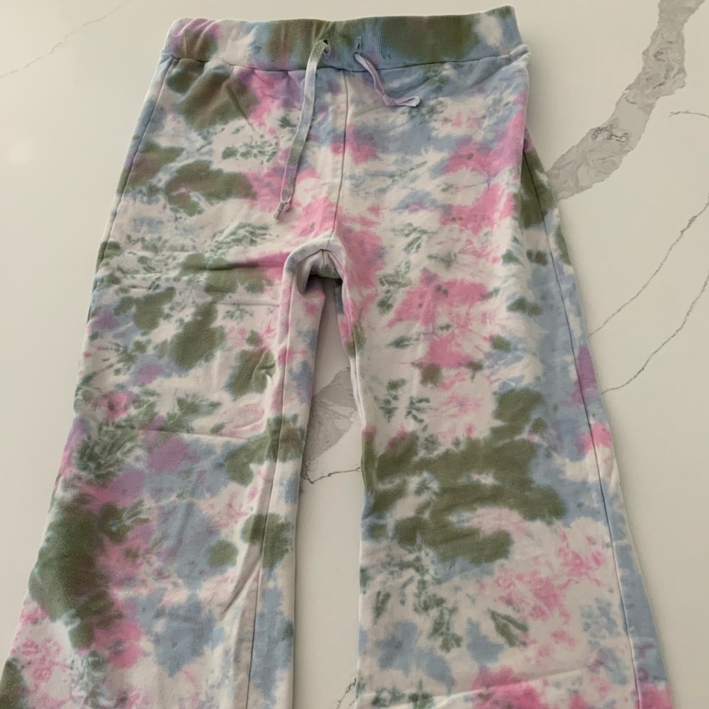 Bottlecaps kids tie dye yoga pants